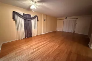 3575 Brokenwoods Dr, Coral Springs, FL 33065 - Photo 22