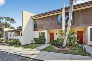 1261 NW 99th Terrace, Pembroke Pines, FL 33024 - Photo 2