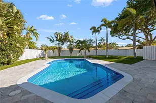 2149 NE 58th Ct, Fort Lauderdale, FL 33308 - Photo 2