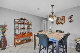 9516 NW 80th Ct, Tamarac, FL 33321 - Photo 8