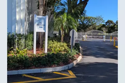 1800 N Andrews Ave, Unit #10G, Fort Lauderdale, FL 33311 - Photo 32