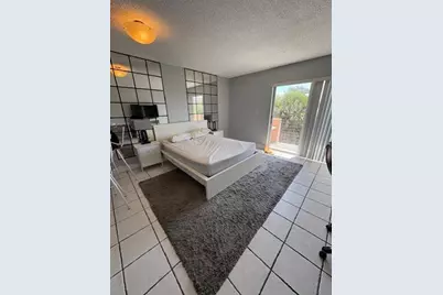 365 NE 125th St, Unit #302, North Miami, FL 33161 - Photo 10