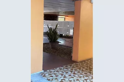 365 NE 125th St, Unit #302, North Miami, FL 33161 - Photo 2