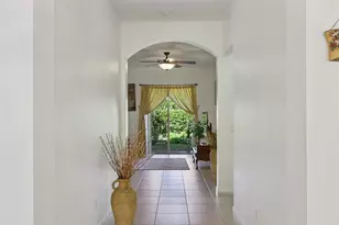 9153 Sedgewood Dr, Lake Worth, FL 33467 - Photo 6