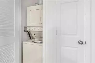 533 NE 3rd Ave, Fort Lauderdale, FL 33301 - Photo 12