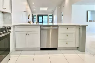 5869 Sunswept Ln, Boynton Beach, FL 33437 - Photo 12