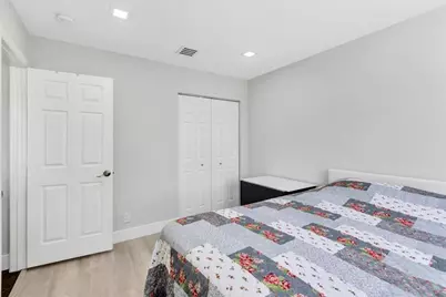 1220 SW 46th Ter, Deerfield Beach, FL 33442 - Photo 28