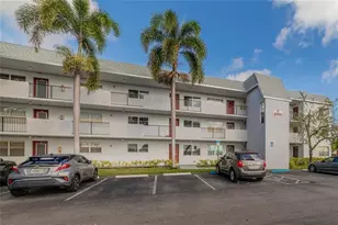 8305 NW 61st St, Tamarac, FL 33321 - Photo 16