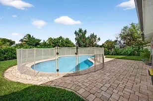 10775 NW 40th St, Coral Springs, FL 33065 - Photo 32