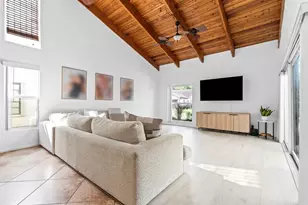 1621 Riverwood Ln, Coral Springs, FL 33071 - Photo 4