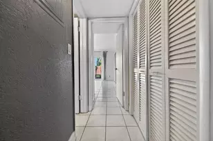 3215 NE 15th St, Pompano Beach, FL 33062 - Photo 18