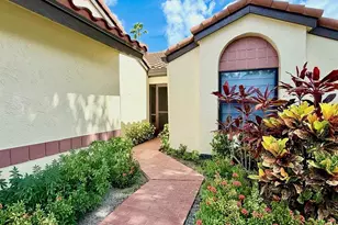 5908 Sunswept Ln, Boynton Beach, FL 33437 - Photo 4