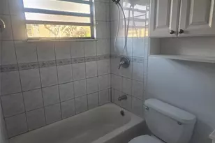 3252 Foxcroft Rd, Miramar, FL 33025 - Photo 12