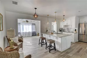 10 S Swinton Cir, Delray Beach, FL 33444 - Photo 18