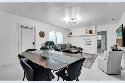 2001  Washington St, Hollywood, FL 33020 - Photo 14