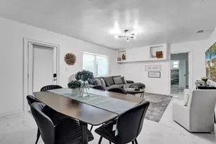 2001 Washington St, Hollywood, FL 33020 - Photo 14