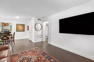 1900 NE 8th Ct, Fort Lauderdale, FL 33304 - Photo 8