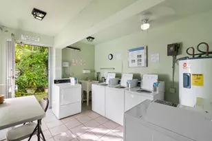 1900 NE 8th Ct, Fort Lauderdale, FL 33304 - Photo 20