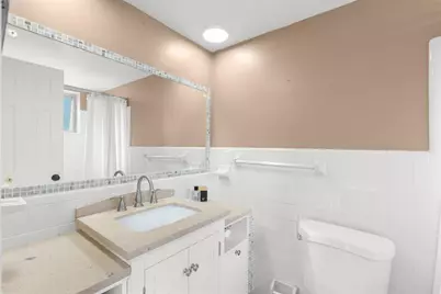 1900 NE 8th Ct, Unit #206, Fort Lauderdale, FL 33304 - Photo 16