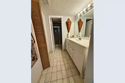 3300 NW 46th St, Oakland Park, FL 33309 - Photo 12