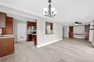 1620 NW 87th Ln, Plantation, FL 33322 - Photo 12