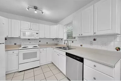 604 SW 6th Ave, Fort Lauderdale, FL 33315 - Photo 8