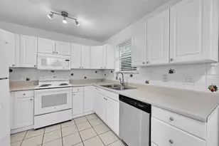 604 SW 6th Ave, Fort Lauderdale, FL 33315 - Photo 8