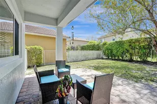 12652 NW 6th Ct, Coral Springs, FL 33071 - Photo 4