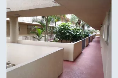 403 NW 68th Ave, Unit #519, Plantation, FL 33317 - Photo 2