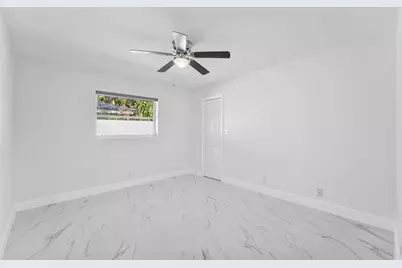 2443 NE 26th St, Lighthouse Point, FL 33064 - Photo 34