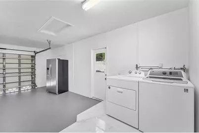 2443 NE 26th St, Lighthouse Point, FL 33064 - Photo 42