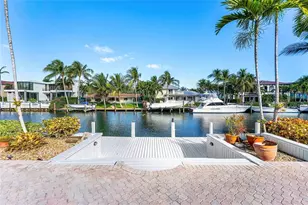 2443 NE 26th St, Lighthouse Point, FL 33064 - Photo 48