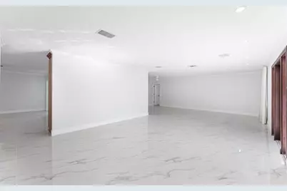 2443 NE 26th St, Lighthouse Point, FL 33064 - Photo 8