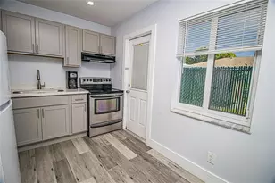 2432 Sherman St, Hollywood, FL 33020 - Photo 6