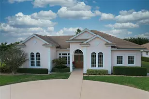 8075 Kiawah Trce, Port Saint Lucie, FL 34986 - Photo 1