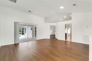 4634 NW Gastonia St, Port Saint Lucie, FL 34983 - Photo 8