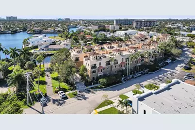 2260 SE 7 Street, Pompano Beach, FL 33062 - Photo 1