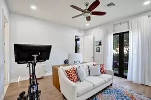 2260 SE 7th St, Pompano Beach, FL 33062 - Photo 10