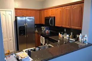 7060 NW 177th St, Hialeah, FL 33015 - Photo 4