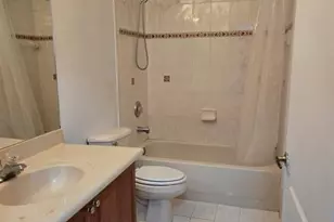 7060 NW 177th St, Hialeah, FL 33015 - Photo 26