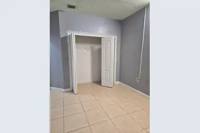 7060 NW 177th St, Unit #103, Hialeah, FL 33015 - Photo 28