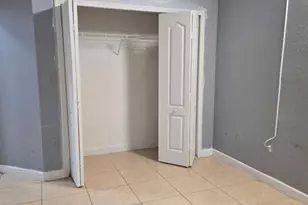 7060 NW 177th St, Hialeah, FL 33015 - Photo 28