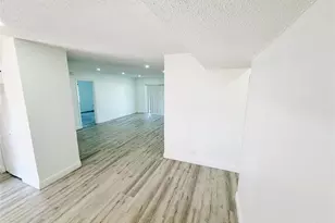 2710 Riverside Dr, Coral Springs, FL 33065 - Photo 12