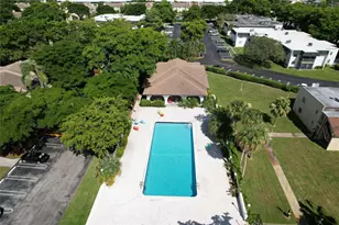 2710 Riverside Dr, Coral Springs, FL 33065 - Photo 36