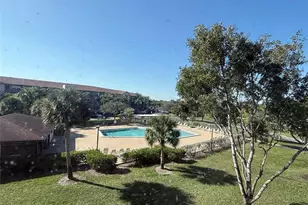 550 SW 137th Ave Unit #312 L, Pembroke Pines, FL 33027 - Photo 18