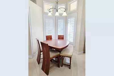 7107  Pinecreek Ln, Coconut Creek, FL 33073 - Photo 20