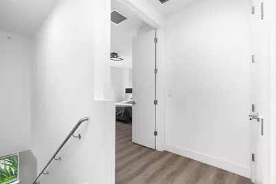 553 NE 21, Unit #553, Wilton Manors, FL 33305 - Photo 32