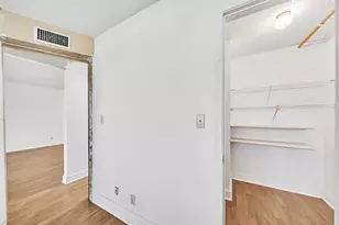 8980 S Hollybrook Blvd, Pembroke Pines, FL 33025 - Photo 26