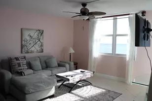 3001 S Ocean Dr Unit, Hollywood, FL 33019 - Photo 4
