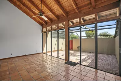 1111  Windward Dr, Pembroke Pines, FL 33026 - Photo 10